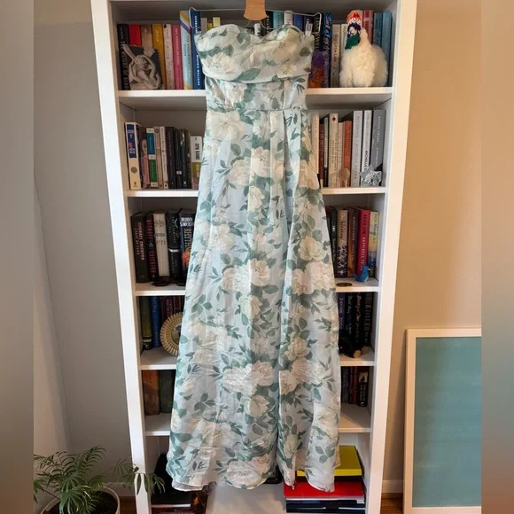 Lulu's Strapless Floral Maxi Dress - Blue and White - Picture 4 of 4